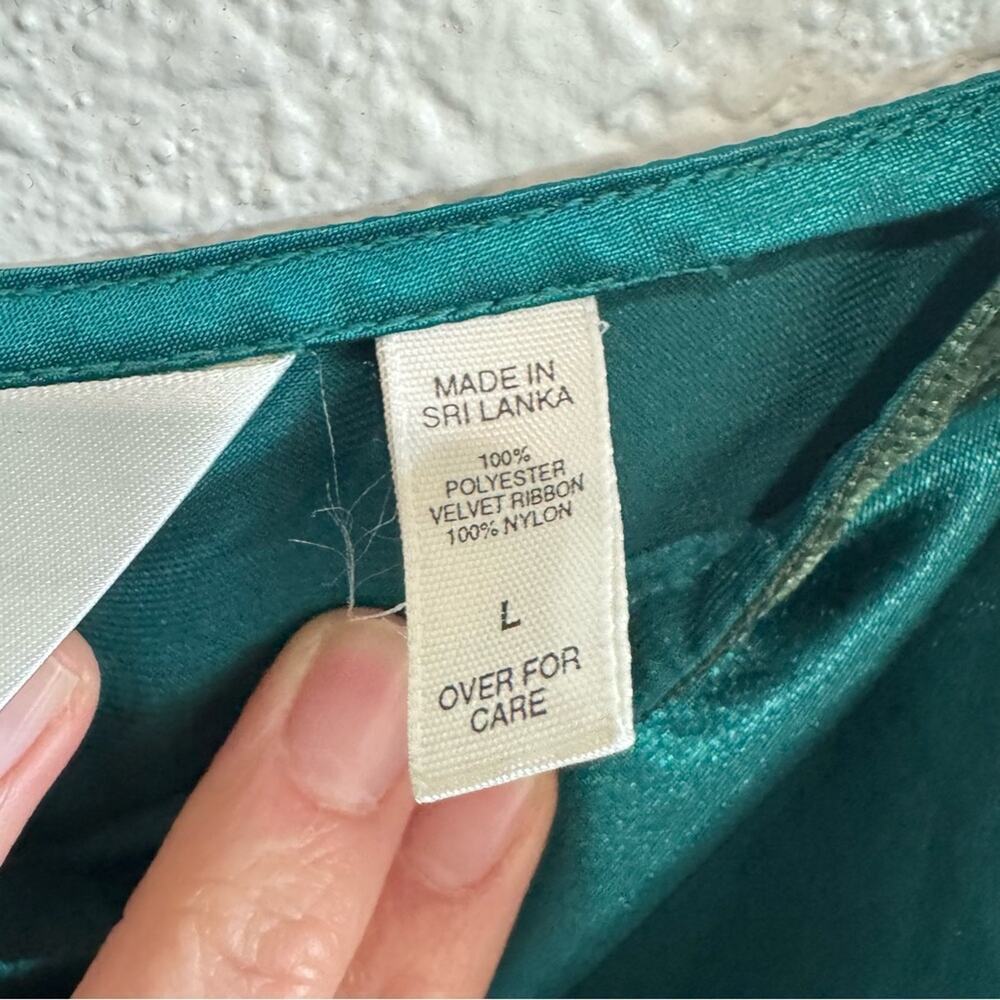 VTG Victoria Secret Y2K Green Cami Velour Trim Satin Mesh Hem Dainty Academia - Picture 4 of 8